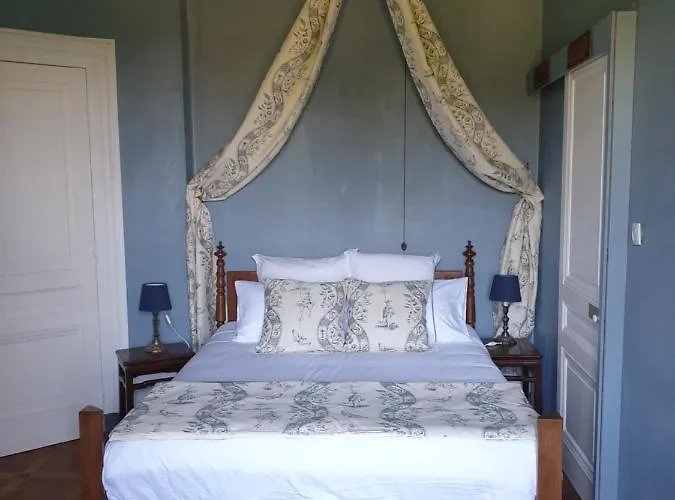 Bed and Breakfast Chateau De Bonnet Les Oules