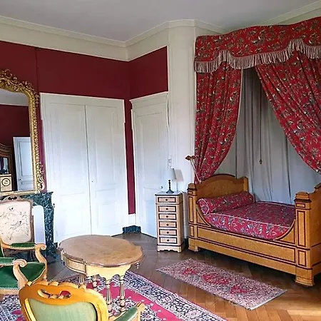 Chateau De Bonnet Les Oules 3*
